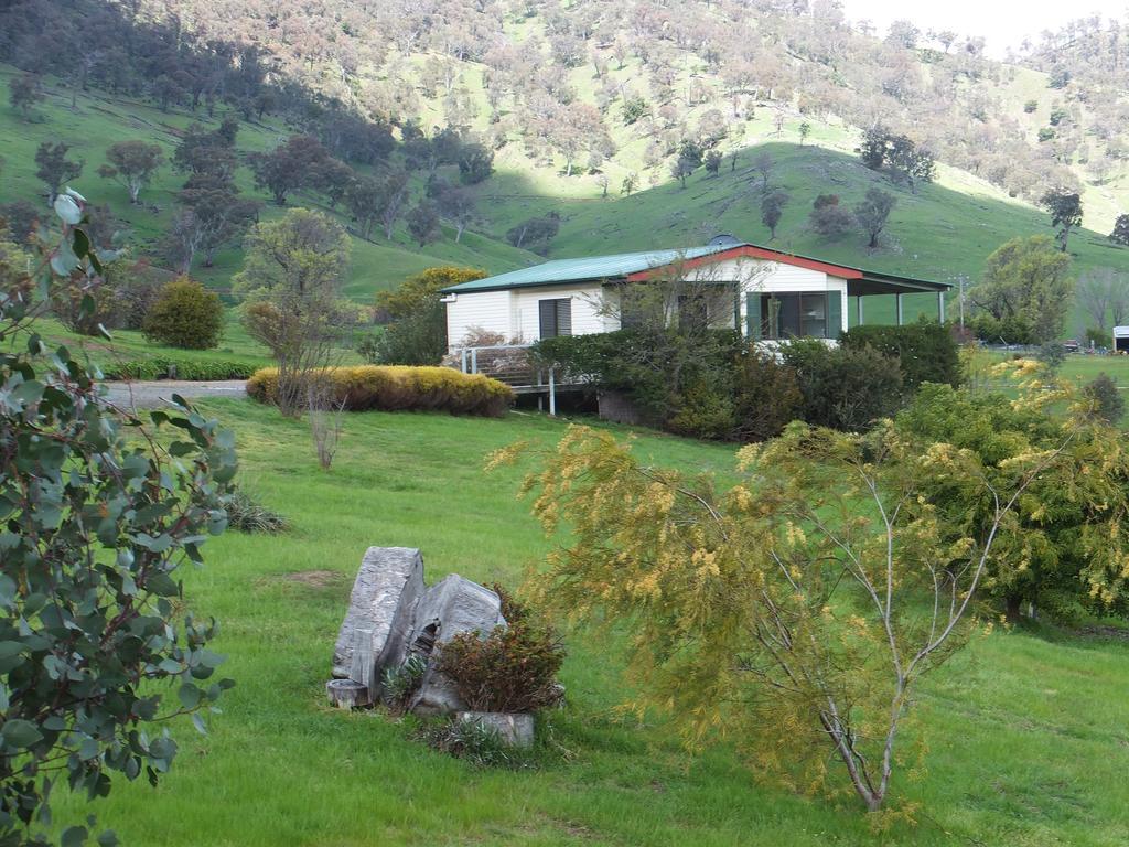 Elm Cabaña Tumut Exterior foto